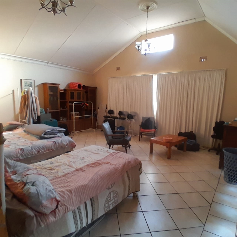 4 Bedroom Property for Sale in Schietfontein North West